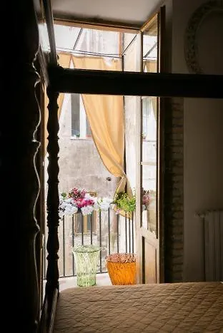Nerva Cavour 4*